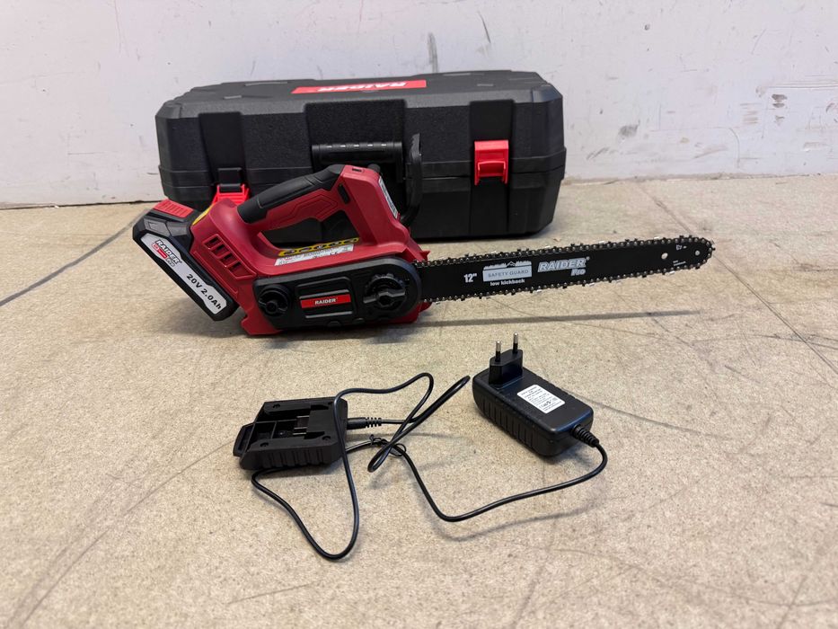 R20 Резачка безч. 305mm SDS 1/4" 62 Oil 1x2Ah /Хидрофор мини 550W  /	Косачка ръчна