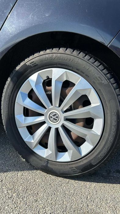Vând Volkswagen Golf V
