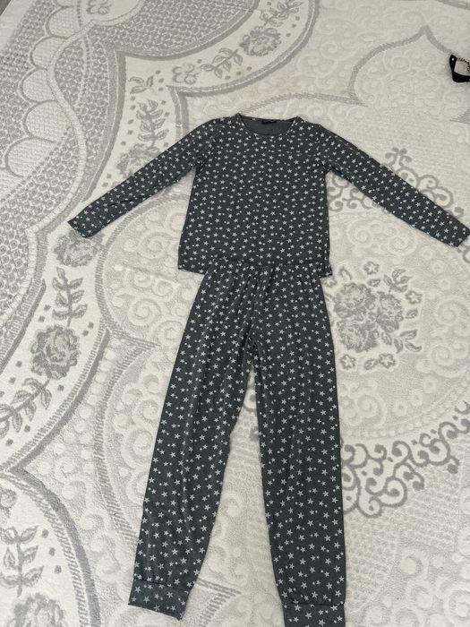 Распродажа трендовых женские одежд