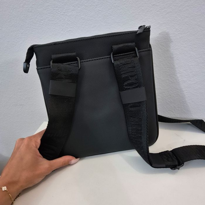 Мъжки чантички CK, Armani