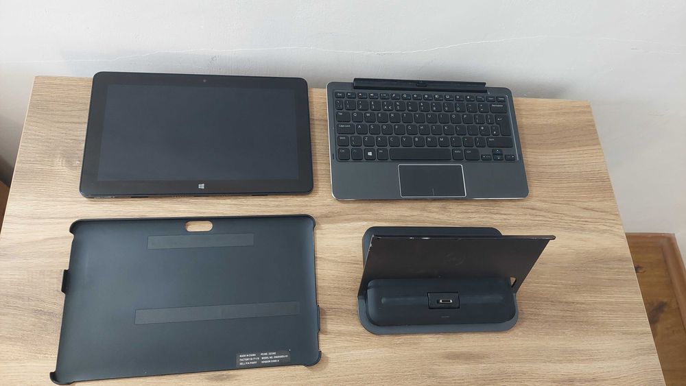 Лаптоп / Таблет Dell Venue 11 Pro 7140