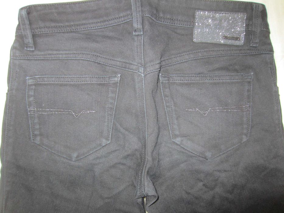 Blugi dama Diesel NEWZ,W28 L32,Talie=78,Lung=102,noi