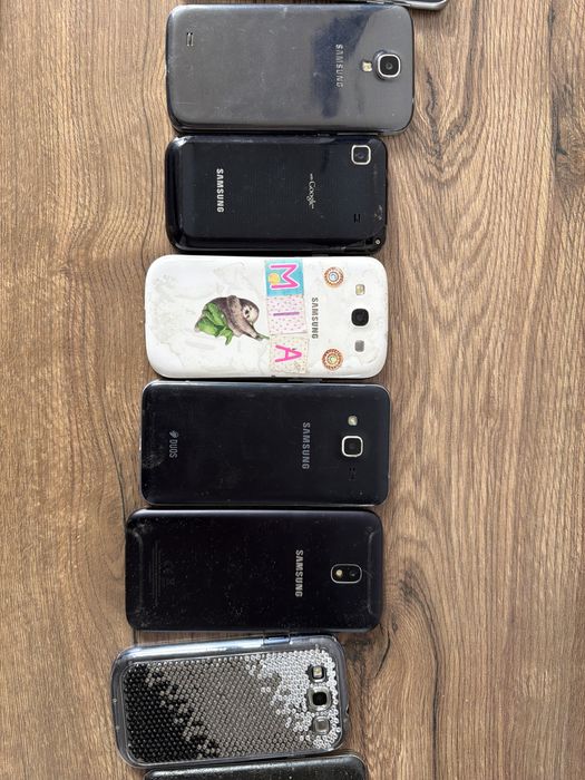 Vand telefoane samsung