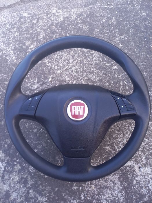 Волан за Fiat Grande Punto 2010г