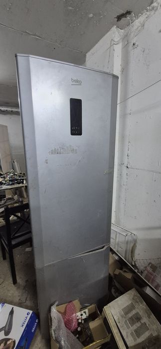 Продам дверь  ящик плата вентилятор на разбор  поштучно