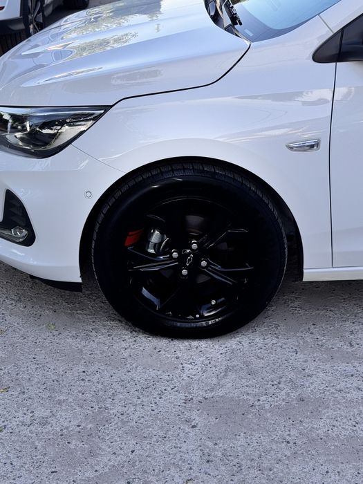 Chevrolet Onix 2024 — 3