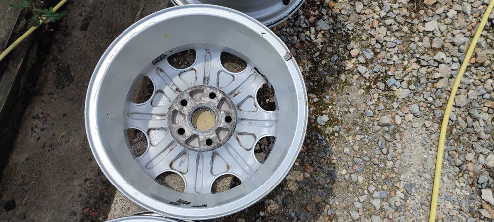 Алумивиеви оригинални джанти AUDI 15 цола 5x112 6J ET45 57.1  - 5броя