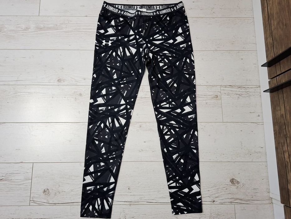 Under Armour-Ориг. Дамски клин Нов!!!