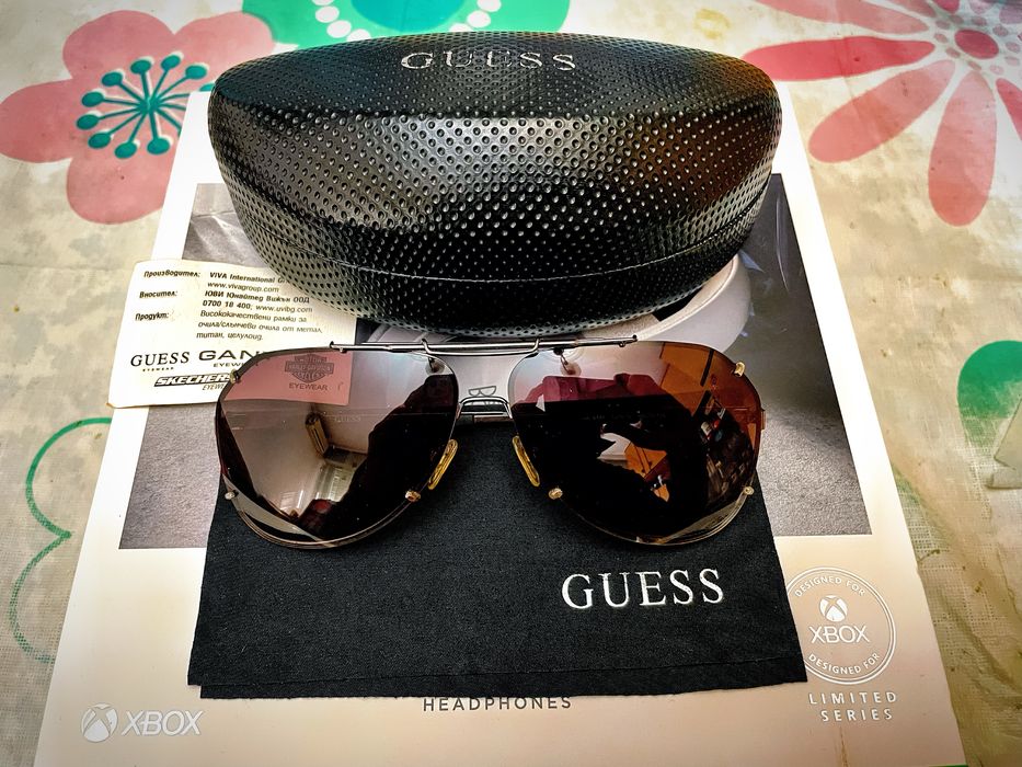 Слънчеви очила Guess