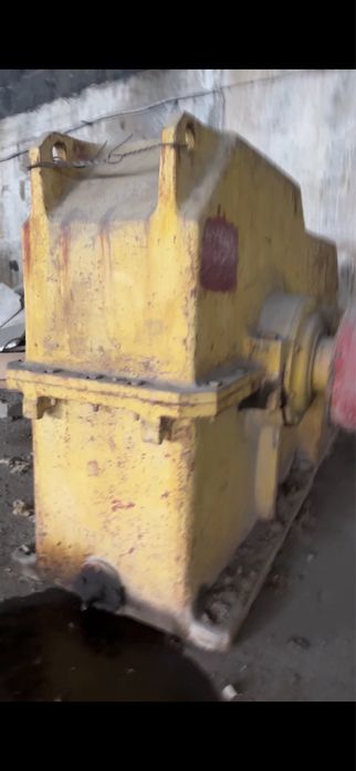 Продам редуктор ц4-2280