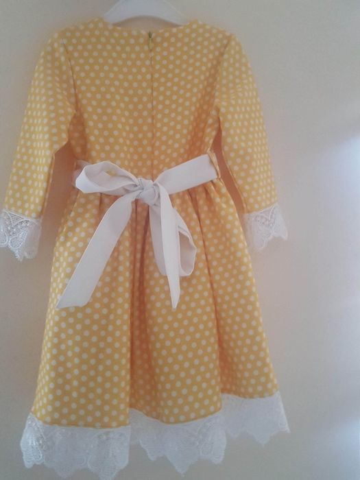 Rochita eleganta fetite