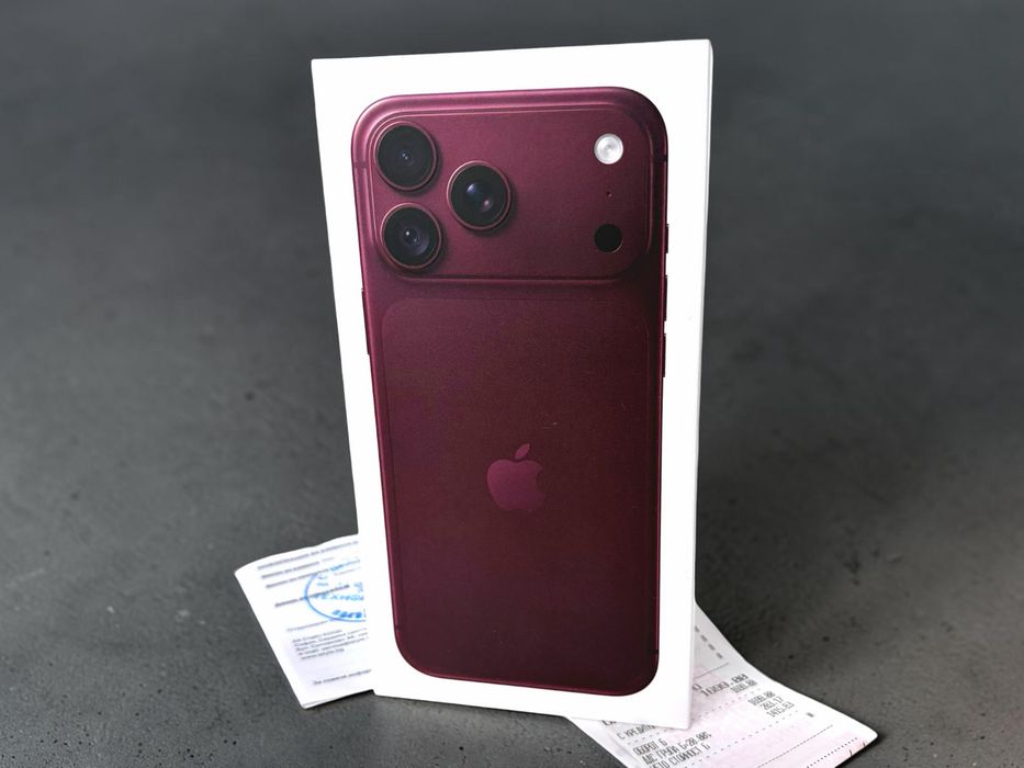 НАЛИЧЕН! Apple iPhone 18 Pro Max 256GB Burgundy 2г. Гаранция!