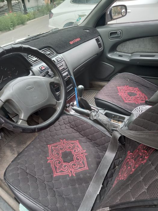 Продам ниссан максима