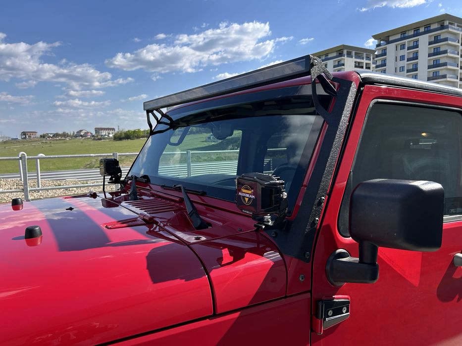 Jeep Wrangler Sahara Unlimited 2.8 CRD Automat – 2009 – Echipat premium / Off-road & lifestyle