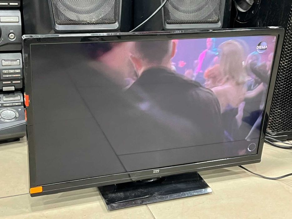 Продавам телевизор ITT LED 24H-7175 в отлично състояние!