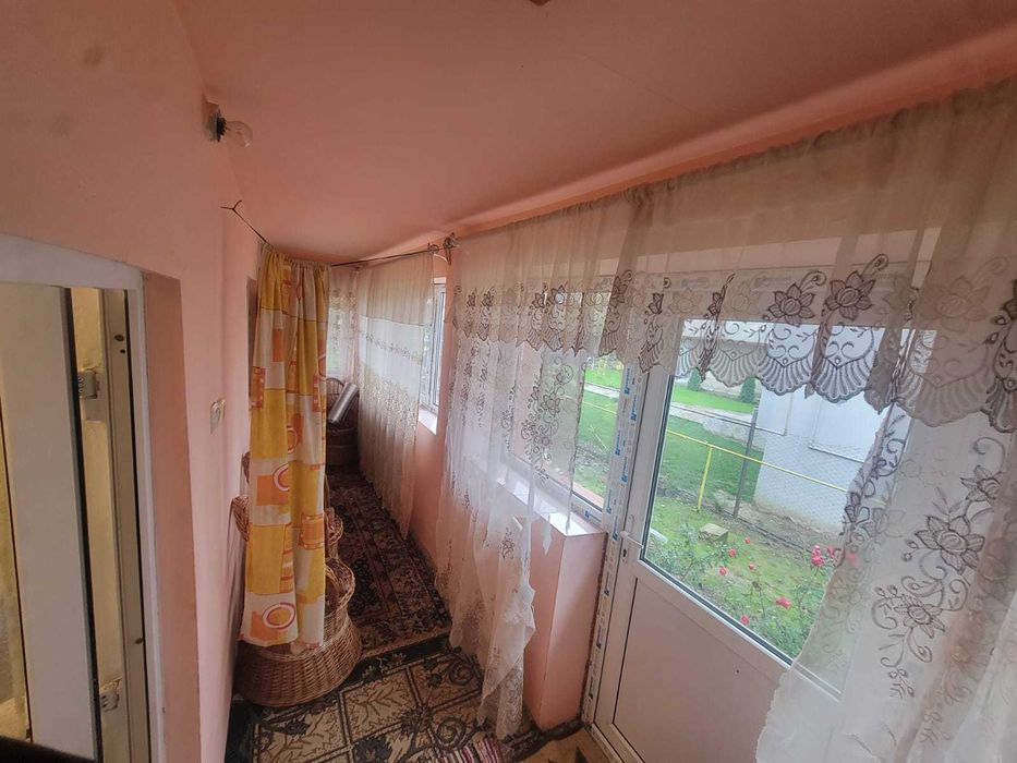 Casa batraneasca renovata,  Com. Dumbrava