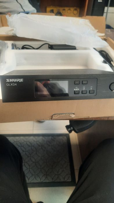 Микрофон shure чисто нов