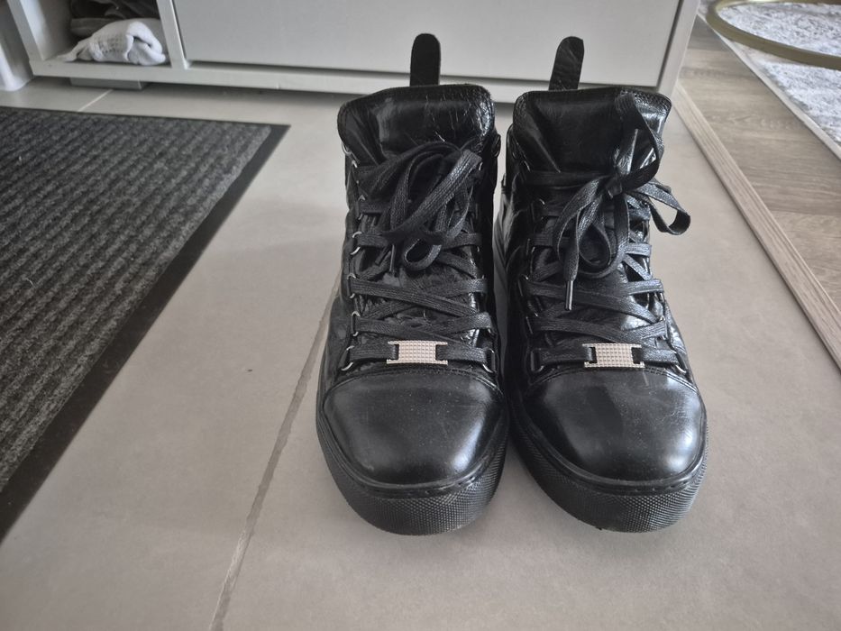 Balenciaga Arena