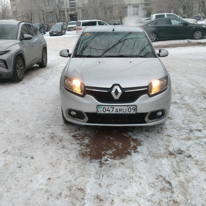Продам Рено Сандеро