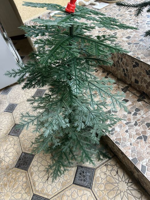 Искусственная елка