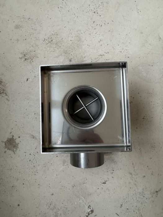 Рогов сифон с плочка за баня INOX STYLE