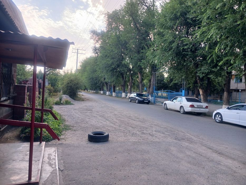 Продам дом с магазинам