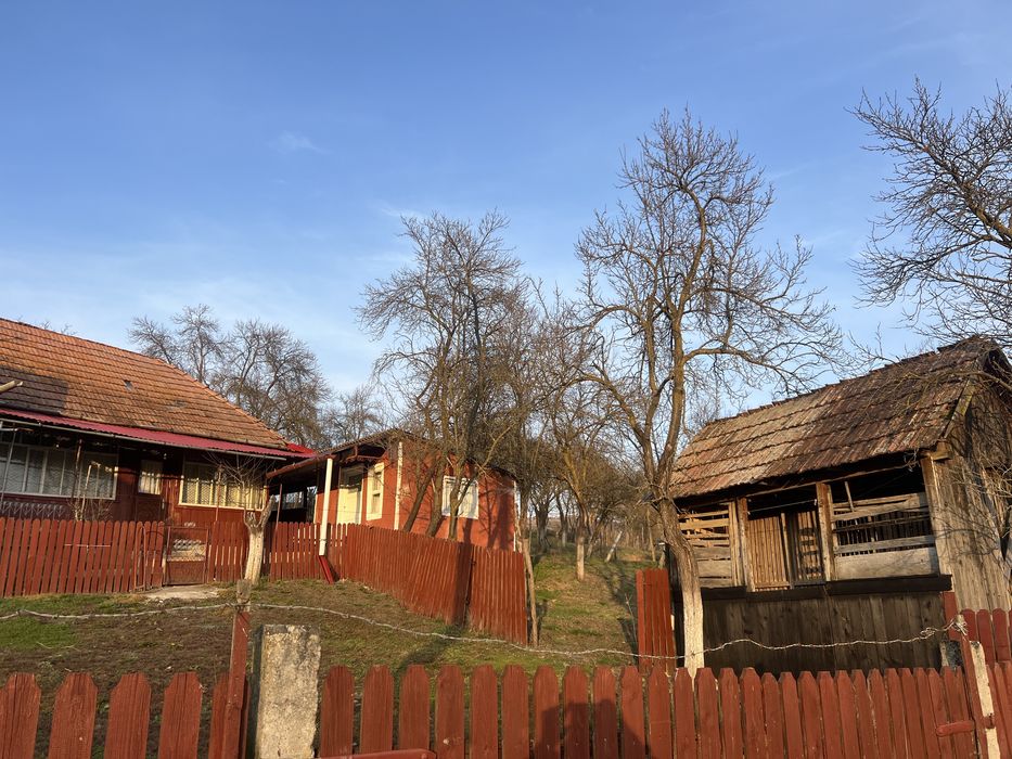 Vând casă la tară- sat Milășel