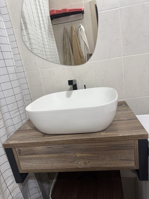 Продам тумбу с раковиной