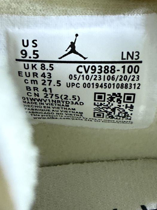 Nike Air Jordan 4  41 // 42 // 43 // 44 noi new