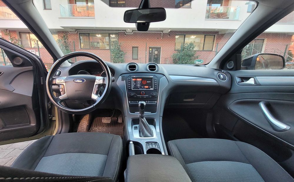 Ford Mondeo 2.0 TDCI-140cp 11/2013 automat