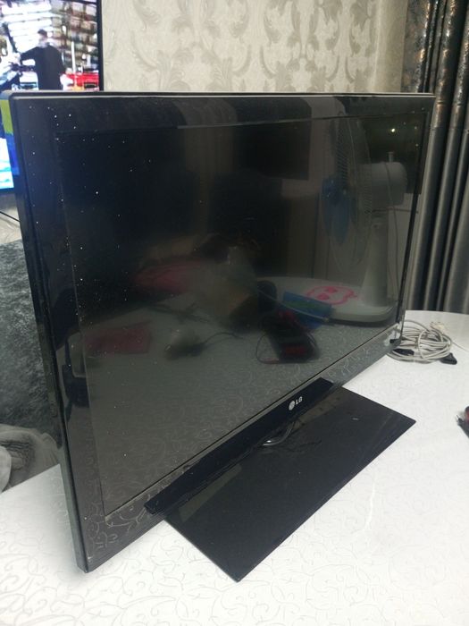 Телевизор LG 32LV3400