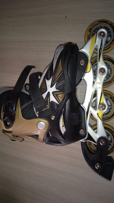 Продаются детские ролликовые коньки