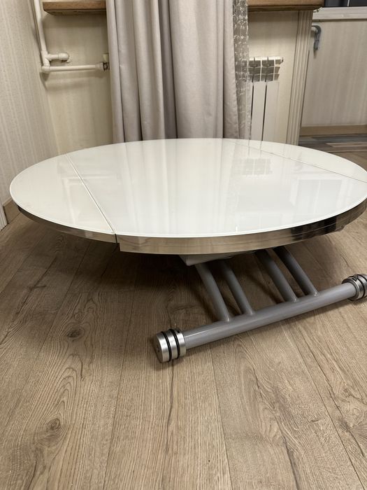 Продам круглый стол (раскладной)