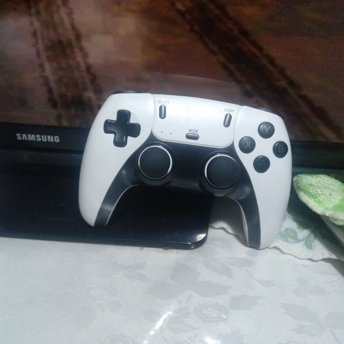 Игравой.  приставка