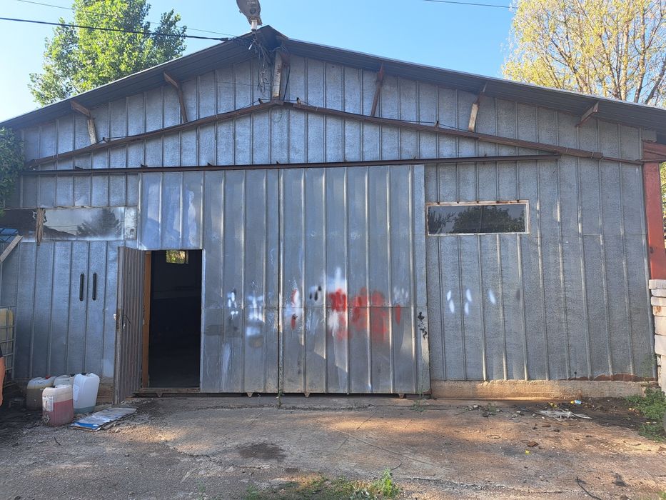 Дава се под наем Промишлена сграда в София, Малинова долина - 250 кв.м за 2805 € - Снимка #2