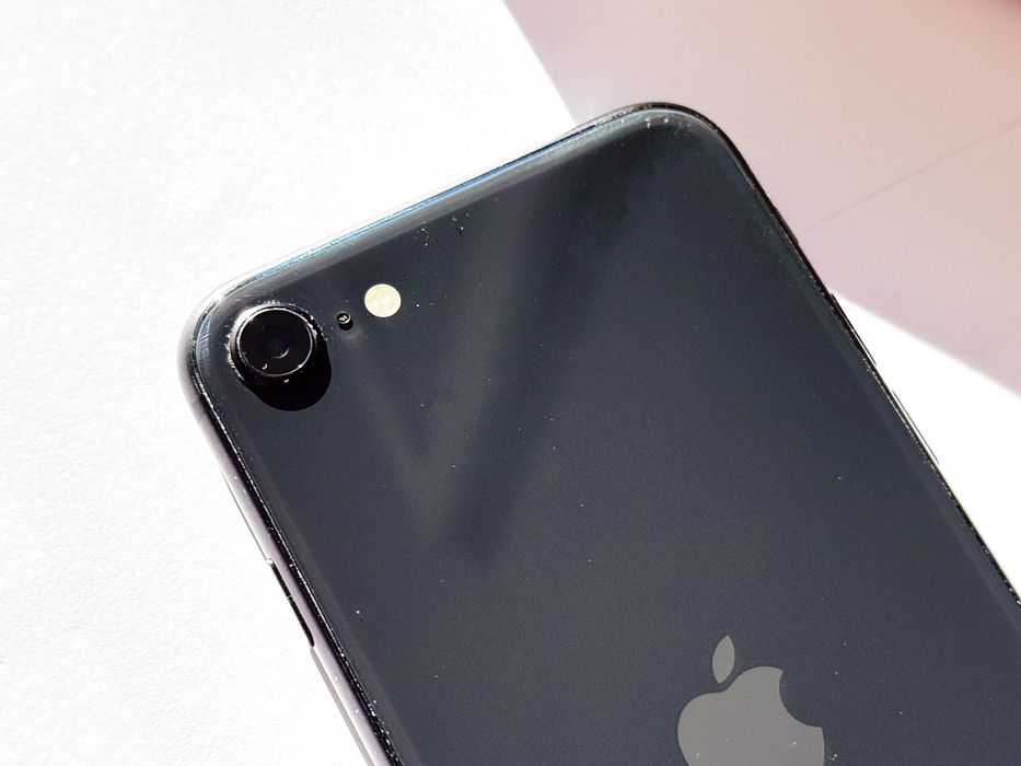 КАТО НОВ iPhone SE 2022 64GB Black