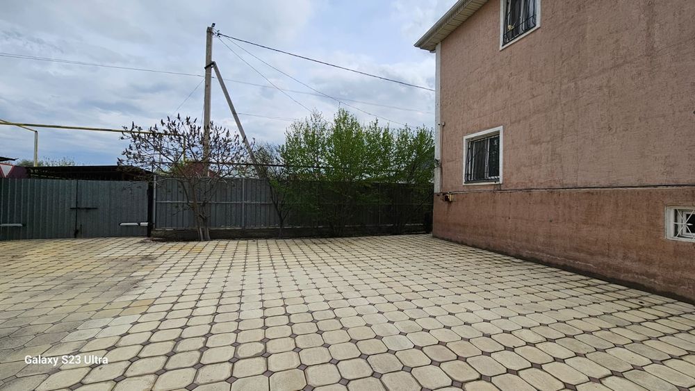 Продается дом в пригороде Алматы