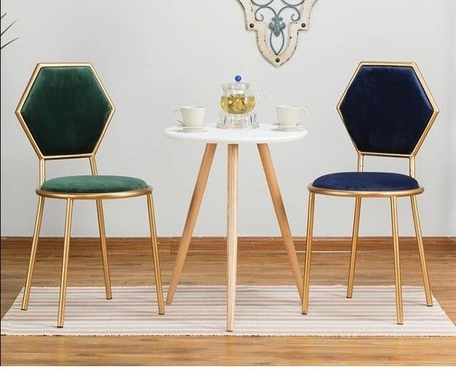 Loft dizayndagi mebellar