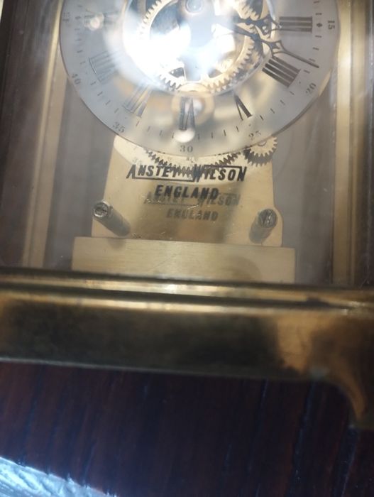 Кариерен часовник.много рядък модел с батерия