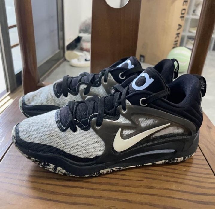 Баскетбольные кроссовки Nike PD 15 EP