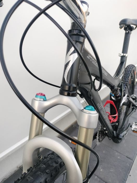 Bicicleta Specialized full suspension