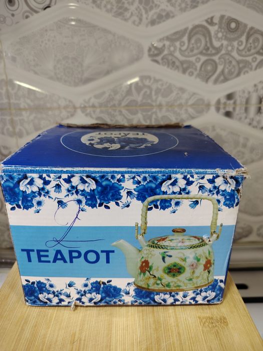 Чайник керамический