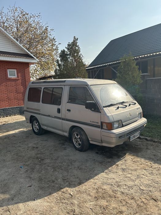 Продам Mitshubitshi L300
