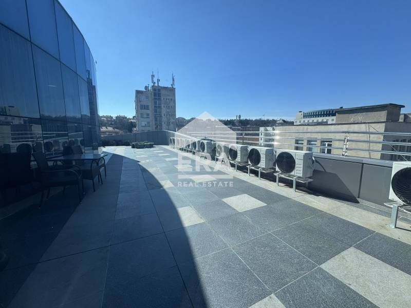 Дава се под наем Офис в Хасково, Център - 35 кв.м за 498.27 € - Снимка #5