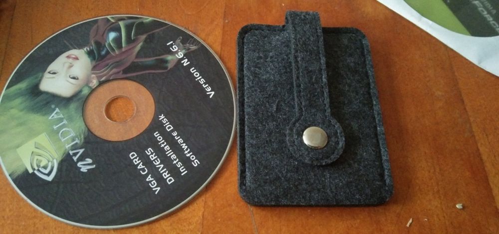 Ключница из войлока.