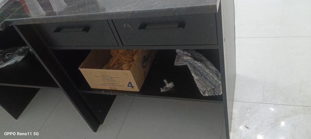 Диван стол новый состояние