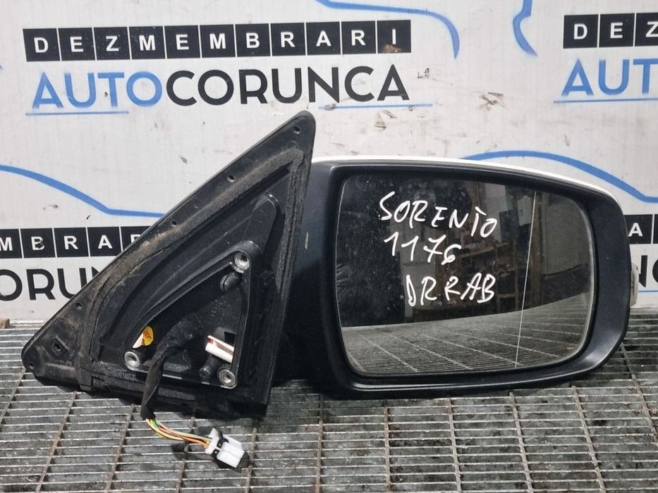 Oglinda dreapta Kia Sorento II Facelift 2012 - 2014 4 Usi ALB (1176) Rabatabile