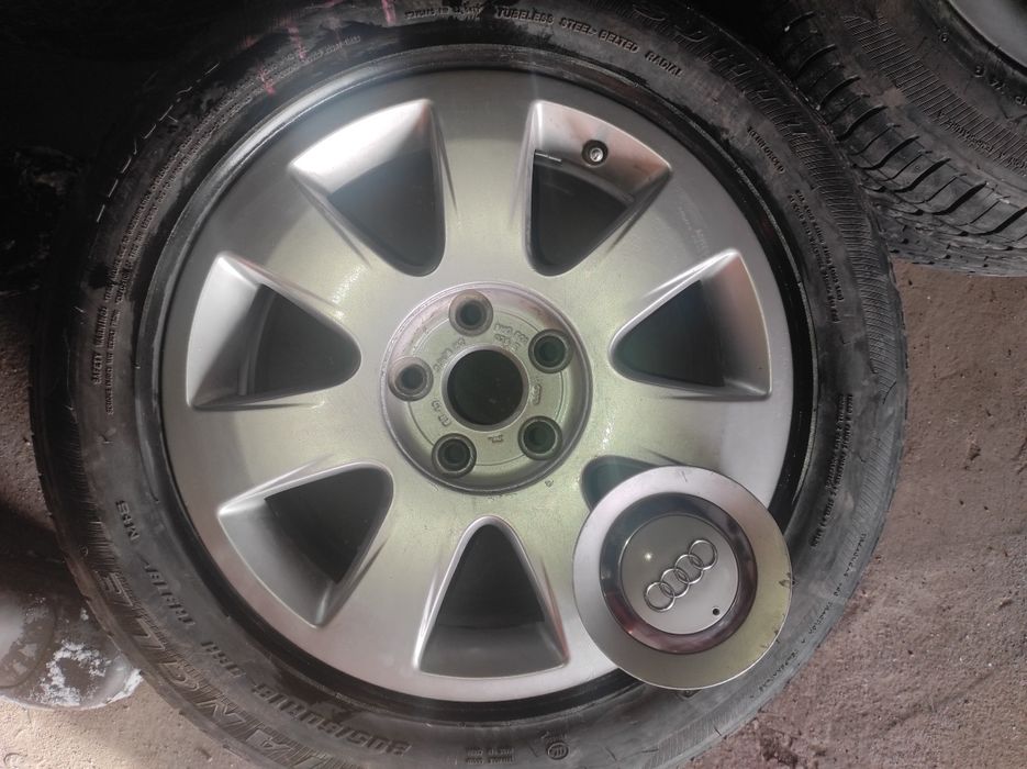 Продам диски оригинальные Ауди р16