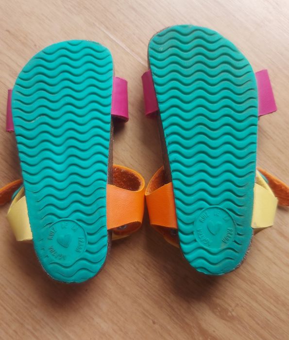 Детски сандали 27