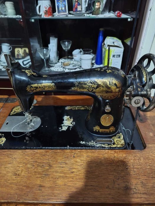 Masina de cusut singer